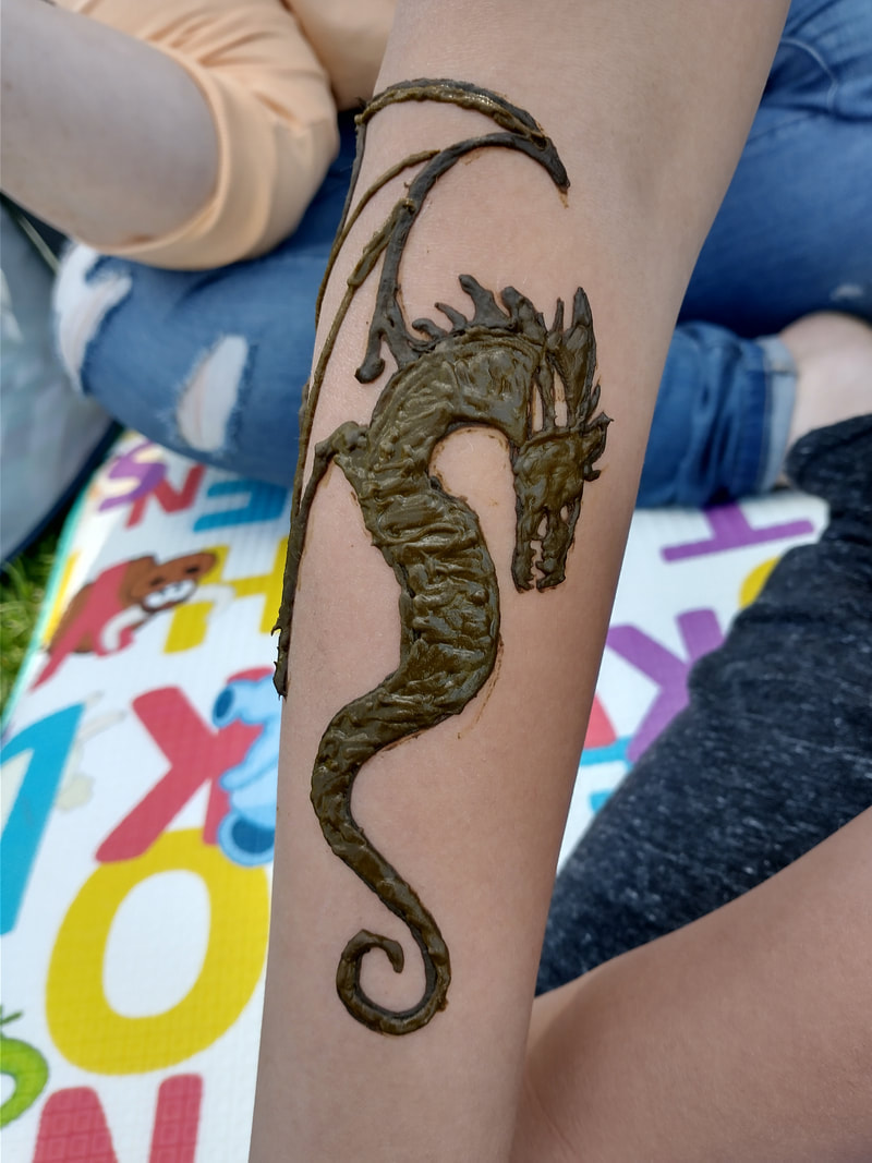 Dragon Henna Tattoo | Henna tattoo, Henna designs, Dragon henna